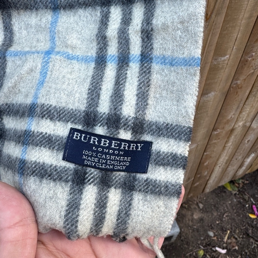 Burberry Blue and Gray Checkered Cashmere Scarf - Picture 4 of 5